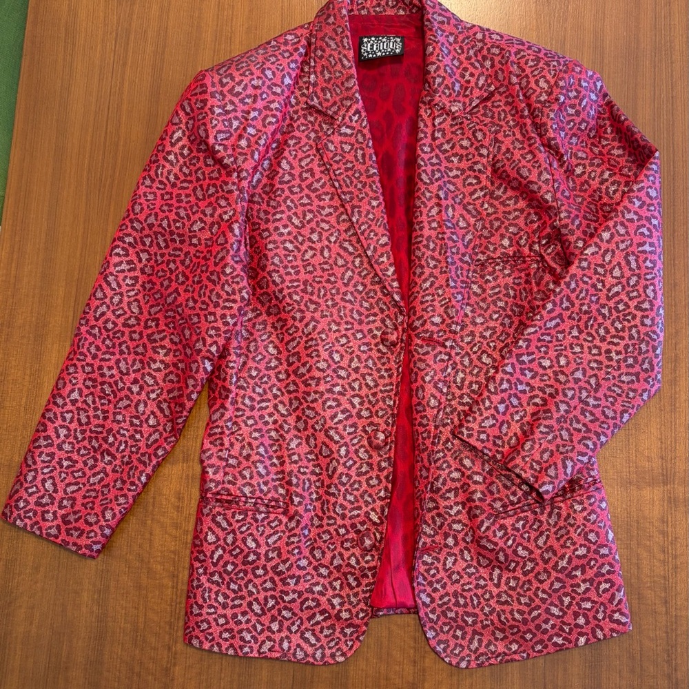 SERIOUS Clothing — Vintage Red Leopard Print Men’s 2pc Suit ❤️‍🔥🐆 - Picture 4 of 9